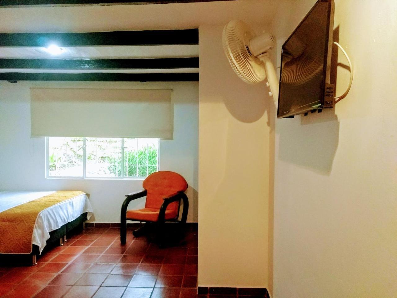 Hotel Playa By Marbar Hoteles Villeta Extérieur photo