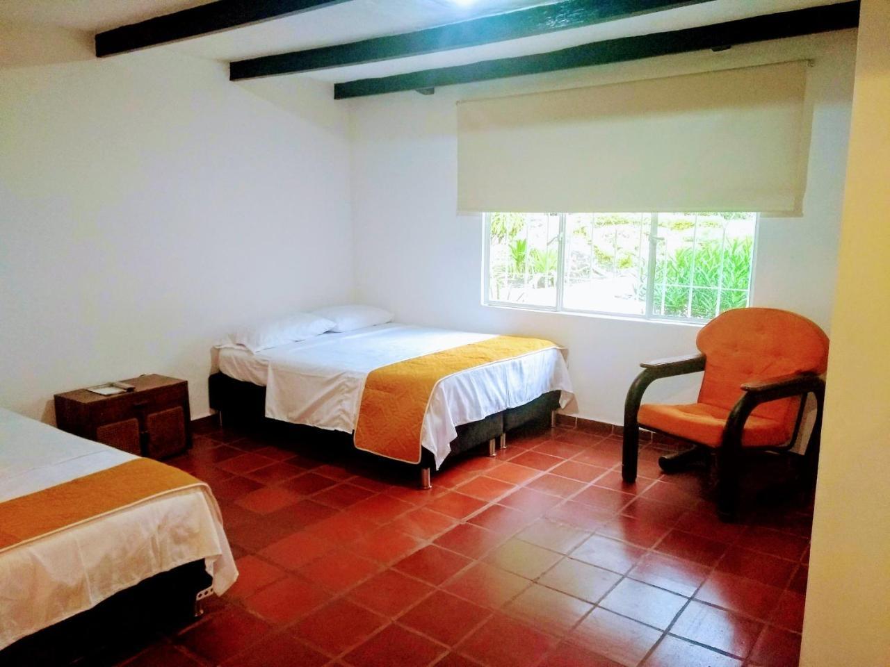 Hotel Playa By Marbar Hoteles Villeta Extérieur photo
