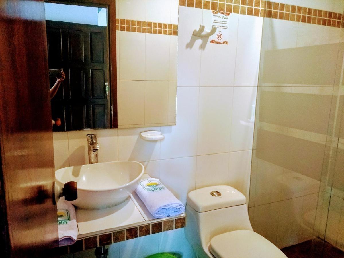Hotel Playa By Marbar Hoteles Villeta Extérieur photo